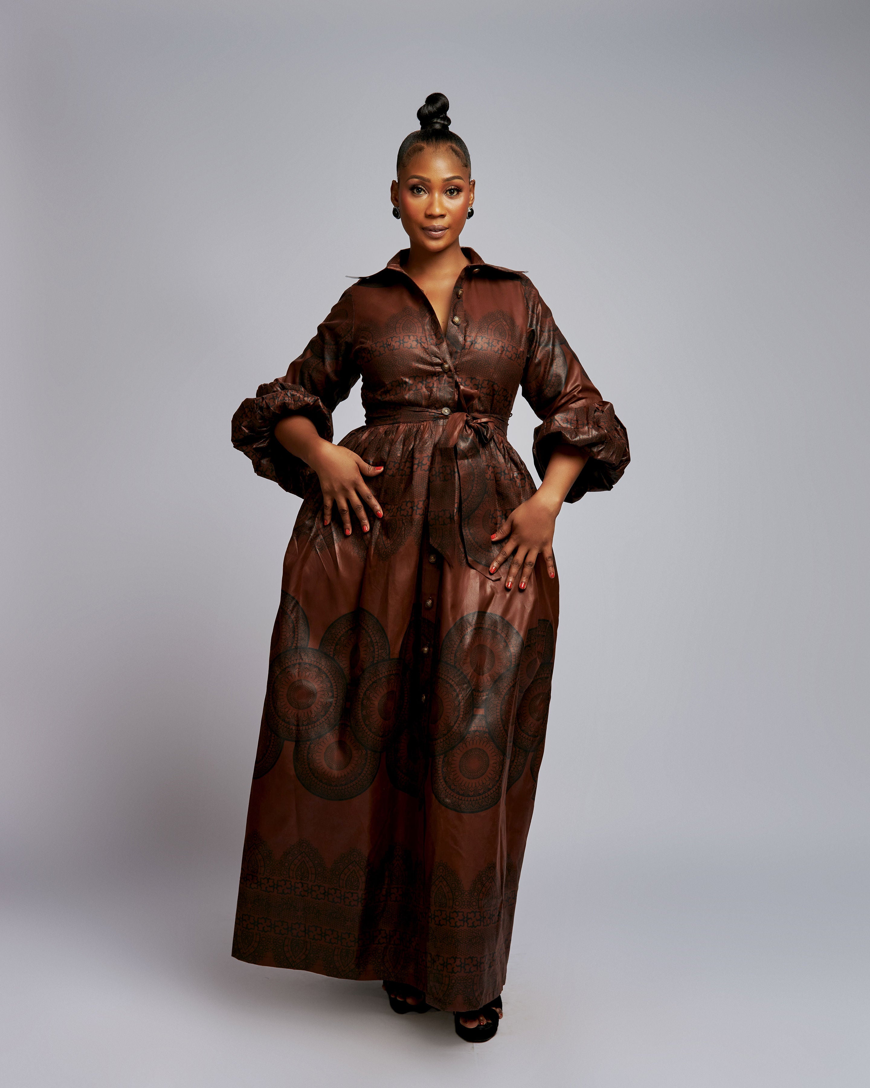 Regal Traditional Ceremony Dress